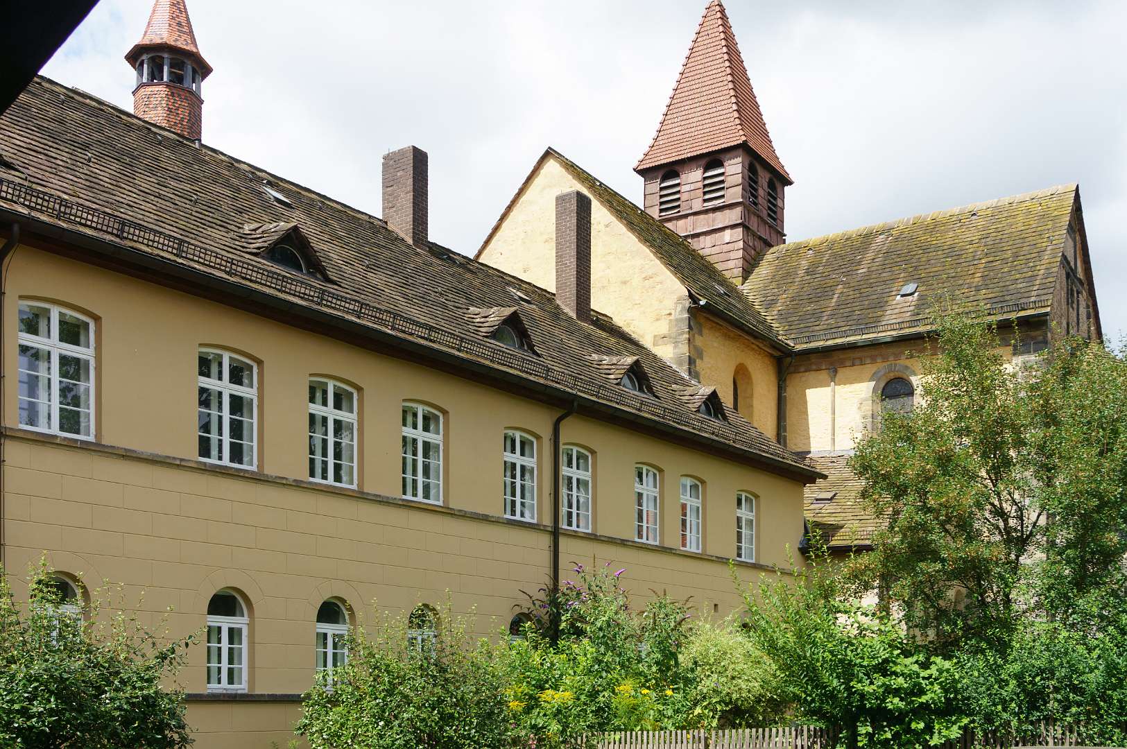 Klik hier voor de grotere foto