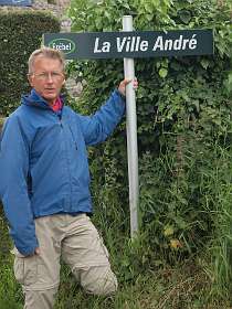 André<br>Hier is niet onze villa in Frankrijk!