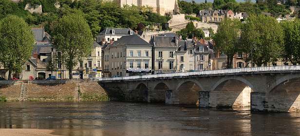 Brug in Chinon