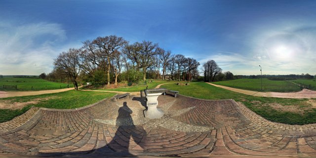 3D-Panorama vanaf de Kuiperberg, klik op de expansie knop om dit te zien in een VR-viewer of bekijk het in [Street View](https://www.instantstreetview.com/@52.406075,6.88394,97.13h,-9.3p,0.42z ^).