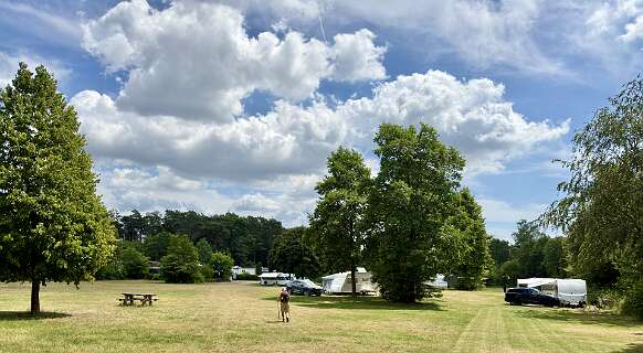 Einde van fw wandeling op camping Slangenbult. We gingen met de fits terug naar camping 't Peeske.