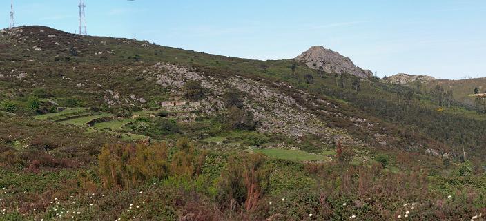 De Foia is het hoogste punt van de Algarve. Deze berg is 902 meter hoog.