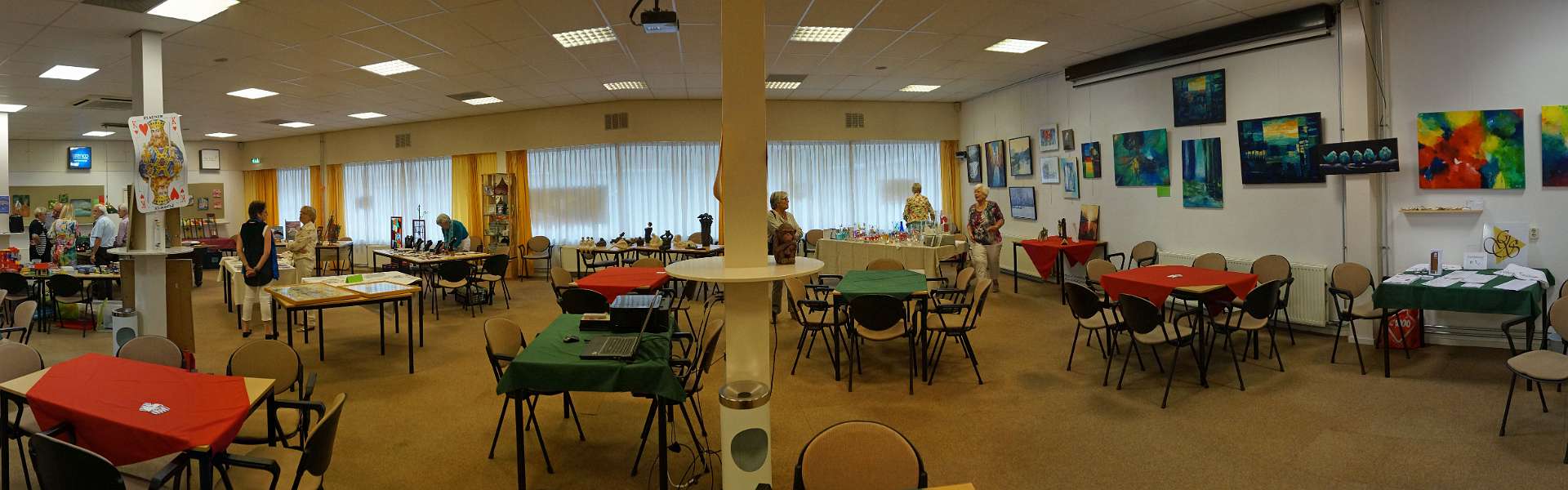 Klik om de knoppen te tonen of te verbergen