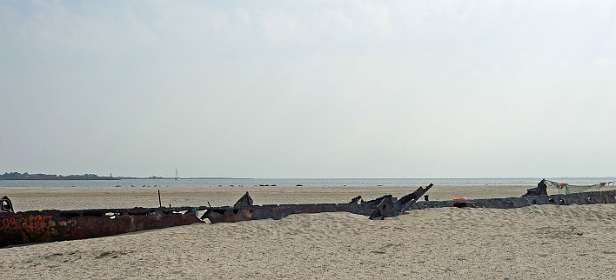 Het wrak op de oost punt van Norderney