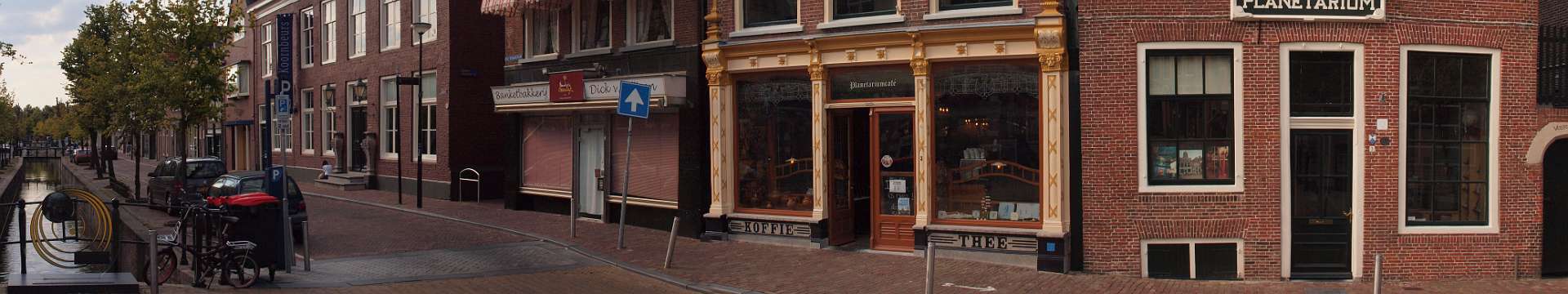 Click to show or hide the buttons