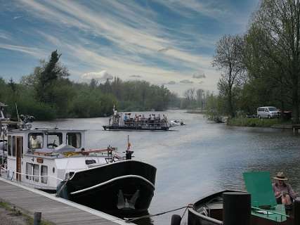 Fietsveer in Heukelum