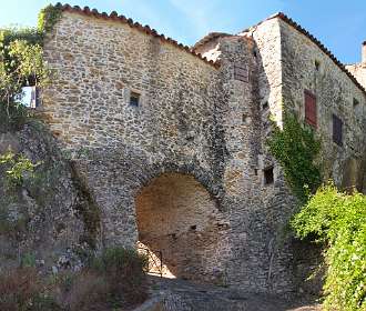 5: Salavas_120507_05<br>Oude poort in Salavas