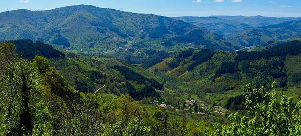 20: 170509122533Brion-Pano<br>Rechts St Martin de Valamas