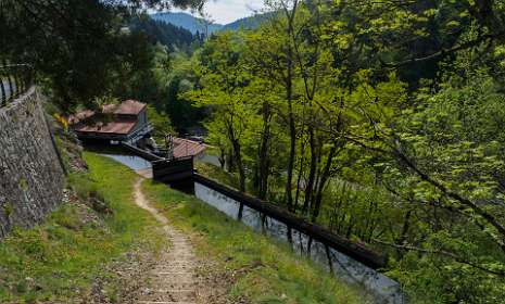 3: 170510101304LaDolceVia<br>Waterkracht centrale