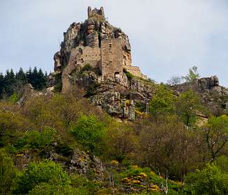 15: 170510112231LaDolceVia<br>Château de Rochebonne