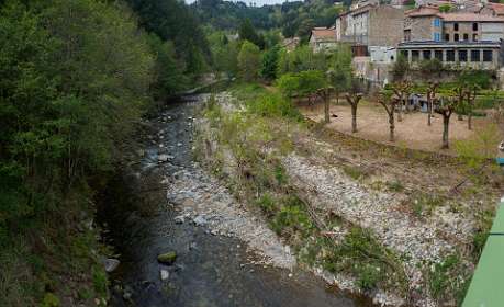 22: 170510124556LaDolceVia-Pano<br>De Leysse komt bij Saint Martin de Valamas in de L'Eyrieux