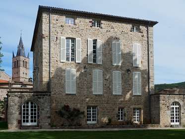 2: 170514101114La_Gravenne