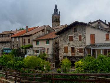 9: 170512102215Thueyts