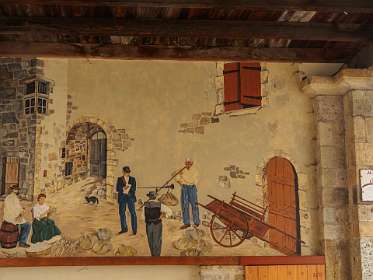 12: 170512103006Thueyts<br>Zijde markt