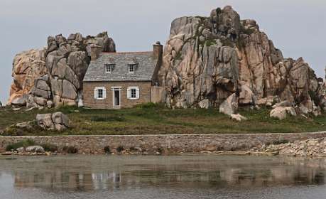 13: 2009 05 24_0632zAuto<br>Le Gouffre