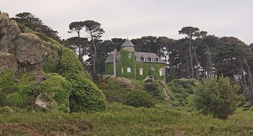 14: 2009 05 24_0633<br>Castel Meur