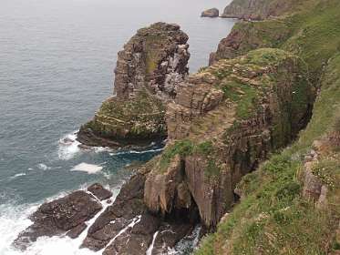 12: 2009 05 28_0771<br>Meeuwen en Aalscholvers kolonie