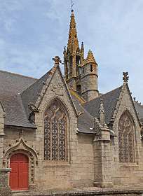 24: 2009 05 16_0226<br>Kerk in Penmarc'h