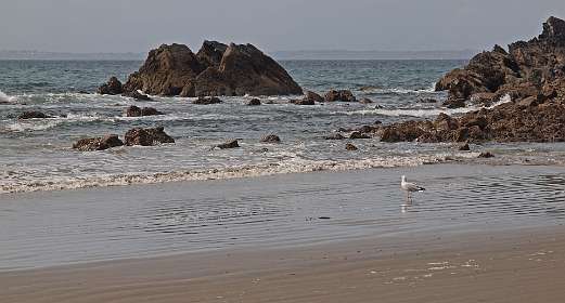 10: 2009 05 18_0279<br>Strand voor de camping La Plage de Trez Rouz