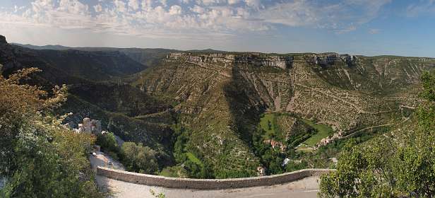 1: Navacelles_120519_00<br>Panorama van het Cirque de Navacelles vanaf de Belvédere de Blandas