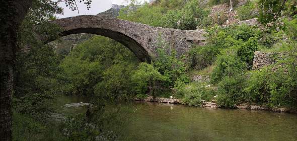 16: Navacelles_120519_15<br>Brug over la Vis