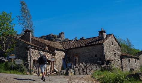 1: 170529100518Nimes-Le-Vieux<br>L'Hom