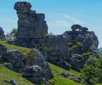 21: 170529111911Nimes-Le-Vieux