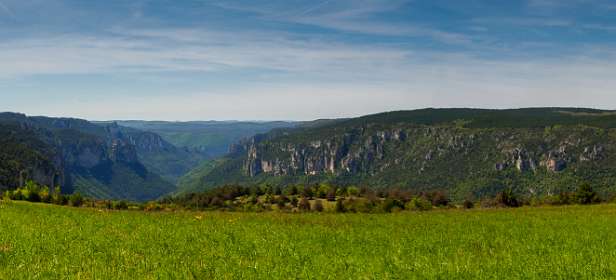 17: 170521120550Bruel-Pano<br>Uitzicht vanaf de Causse Méjean in de Gorges du Tarn