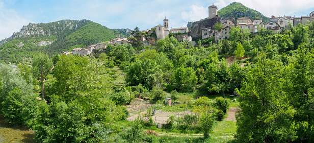 17: 170522151957LeRozier-Pano<br>Peyreleau aan de La Jonte