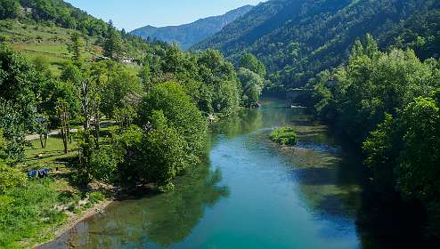 1: 170524101232Liaucous<br>De Tarn in noordelijke richting