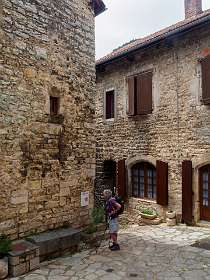 19: 170518131359Sainte-Enimie