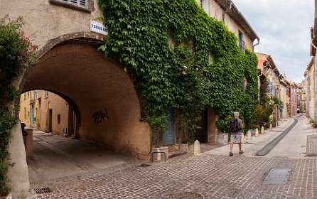 2: Grimaud (2 van 77)-Pano<br>Het oude Cogolin