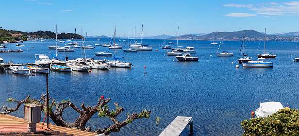 18: 190513-132859_Giens-Pano