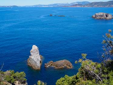 7: 190514-111101_SentierDuLitoral<br>Point Pain du sucre