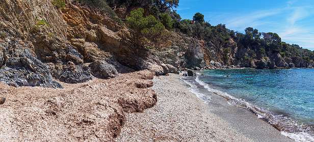 24: AchterDeCamping (9 van 18)-Pano<br>Plage de l'Arboussière