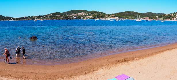 8: 19050530-3011070727_Agay-Pano<br>Links Cap du Dramont