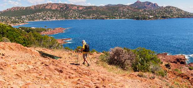 22: 19050529-2911414157_RondLeDramont-Pano