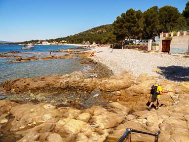 23: 19050529-2912060633_RondLeDramont