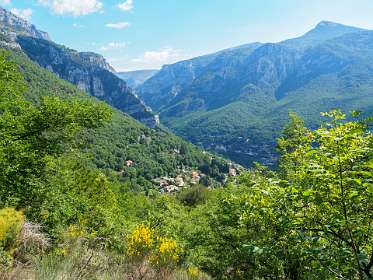 3: 19060603-0310333350_Gourdon<br>Het dal van Le Loup