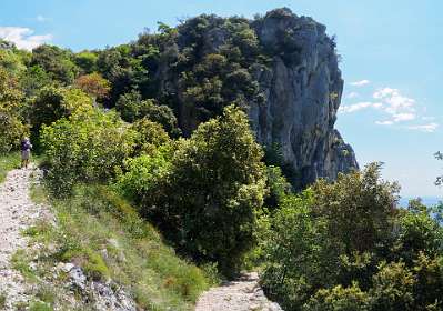 9: 19060603-0311464600_Gourdon-Pano