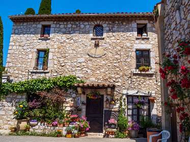 22: 19060603-0312333312_Gourdon