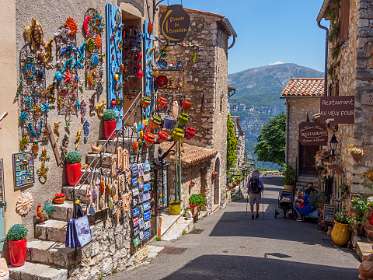 24: 19060603-0312373705_Gourdon<br>We verlaten Gourdon