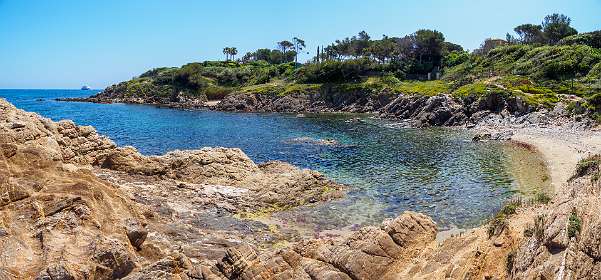 1: 19050523-2313373734_LesTournets-Pano