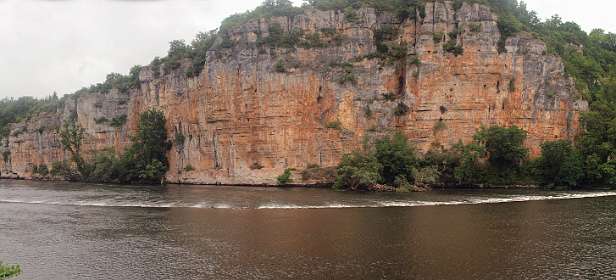 3: 2010 05 31_1526_AP1<br>Stroomversnelling in de Lot