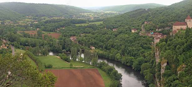 11: 2010 05 31_1553_AP3<br>St-Cirq Lapopie aan de Lot