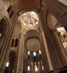 6: 2010 06 04_1797_AP1<br>Abdijkerk St Foy