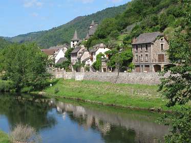 23: 2010 06 05_1861<br>Vieillevie aan de Lot