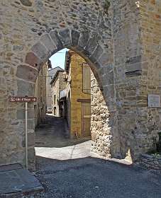 15: 2010 06 07_1969<br>Stadspoort van S t-Colme-d'Olt