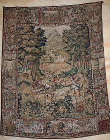 11: 2010 23 mei_0980<br>Wandtapijt in het kasteel