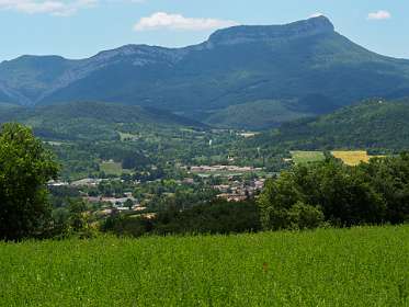 17: 170607130353Cobonne